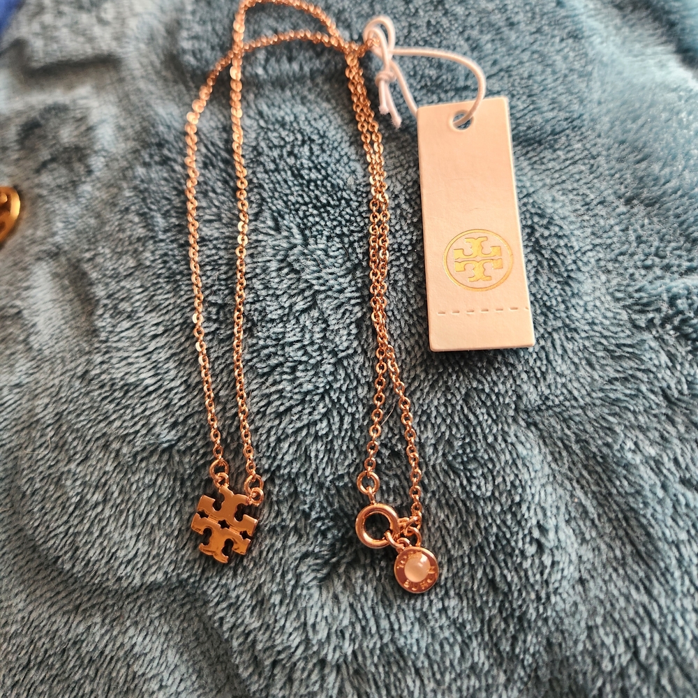 Tory Burch Gold Pendant Necklace